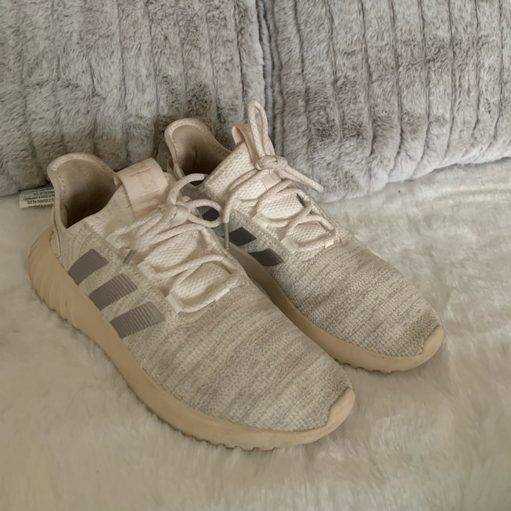Adidas Cloudfoam Sneakers